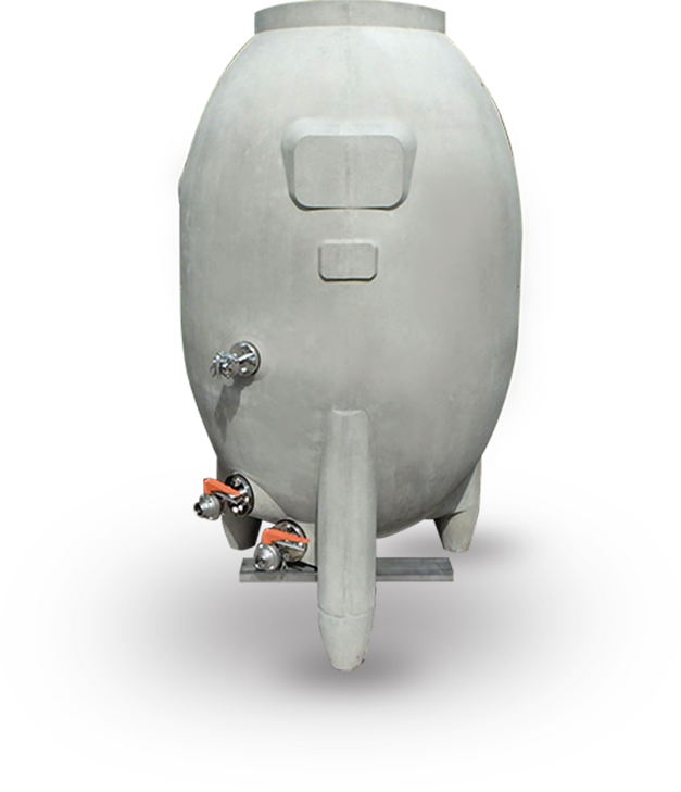 画像：まゆ型コンクリートタンク